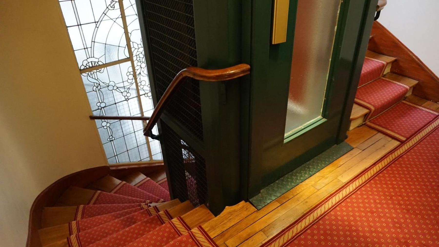 Peaceful 15th With Metro Access Appartamento *