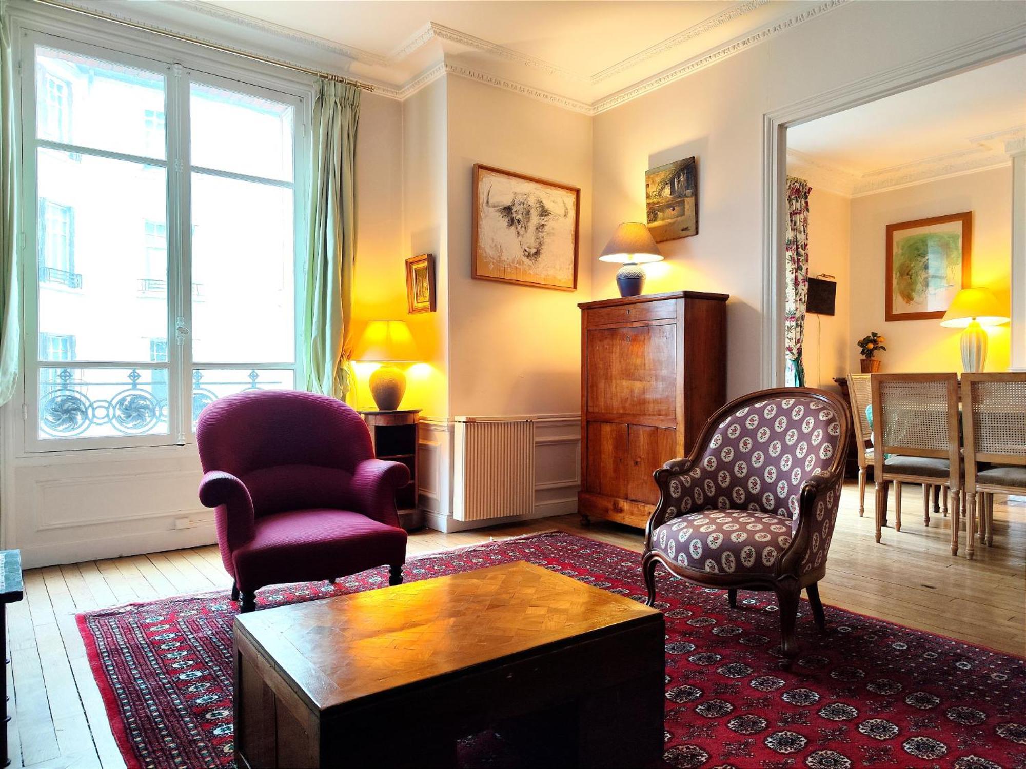 Peaceful 15th With Metro Access